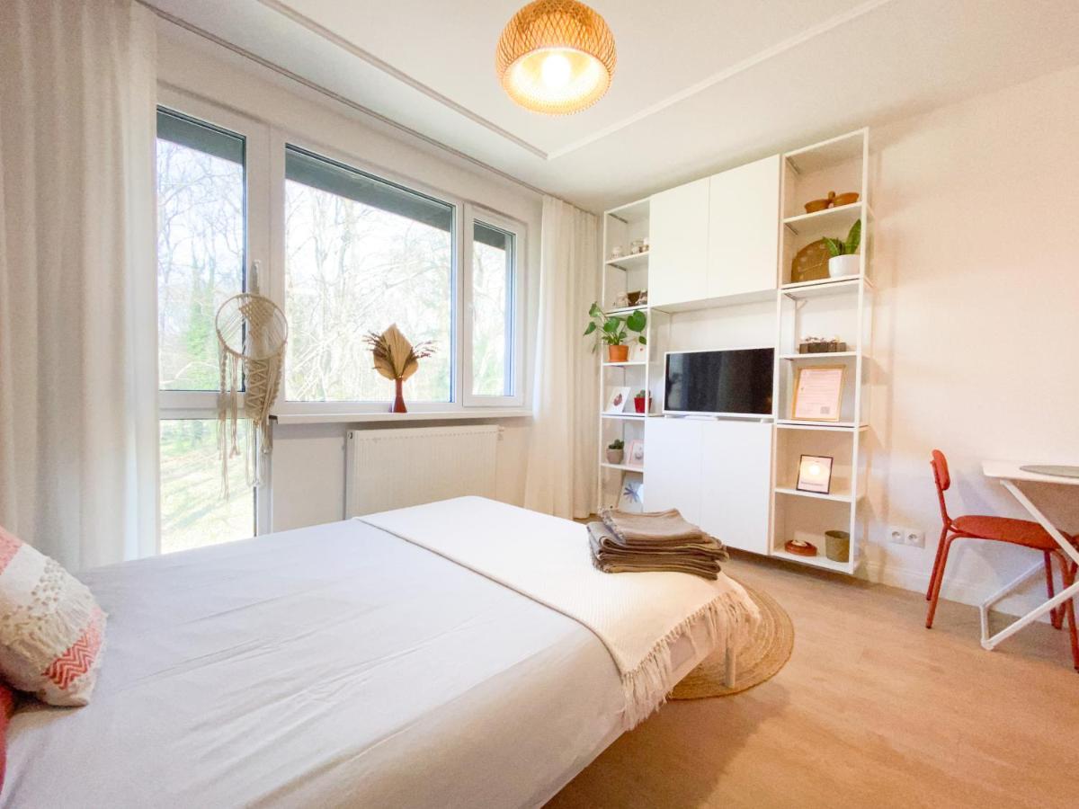 Apartament Fala Metro Sgh Klub Stodola Parking Parkview Fast Wifi 华沙 外观 照片